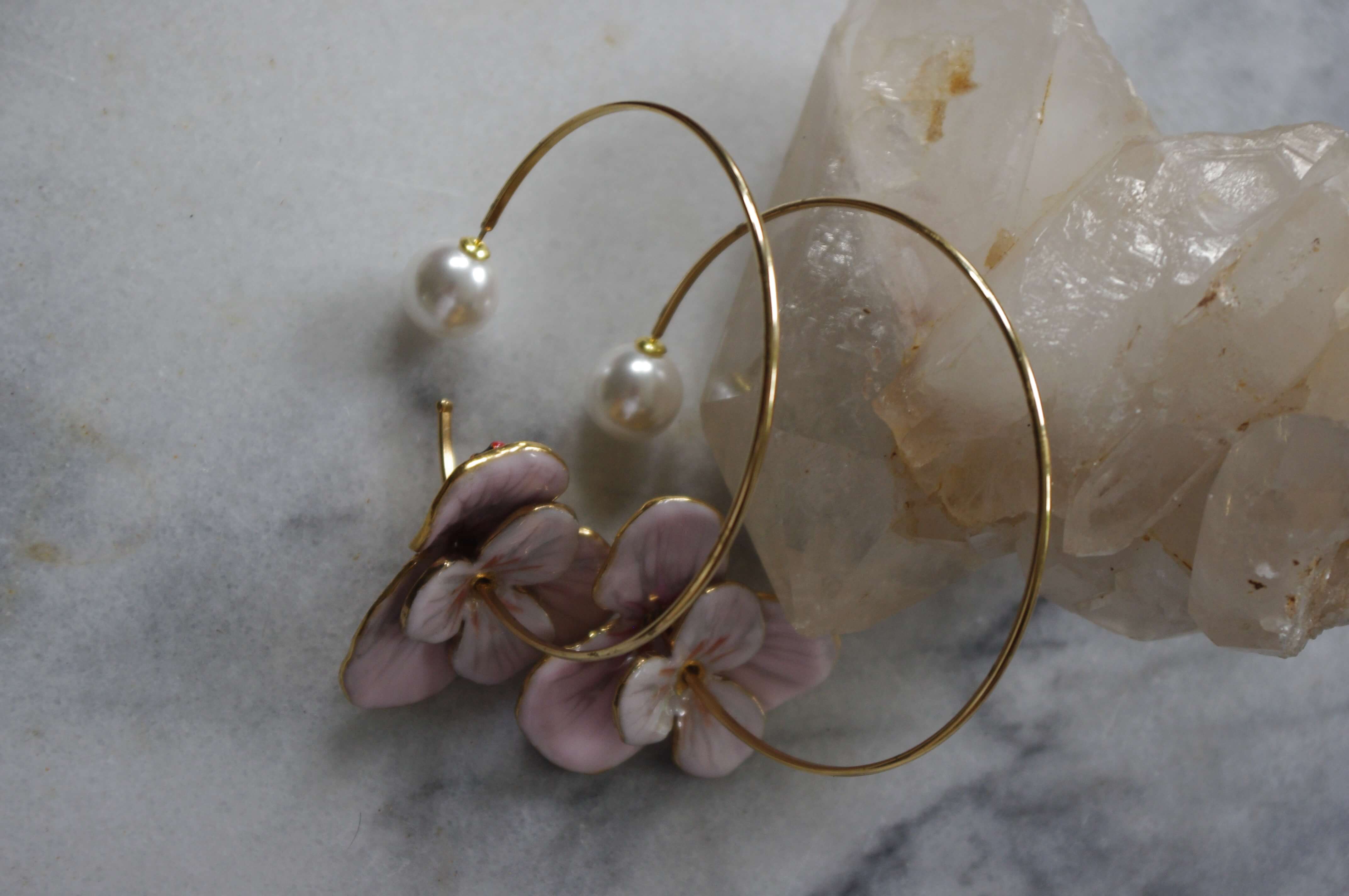 Gold Floral Pearl Hoop